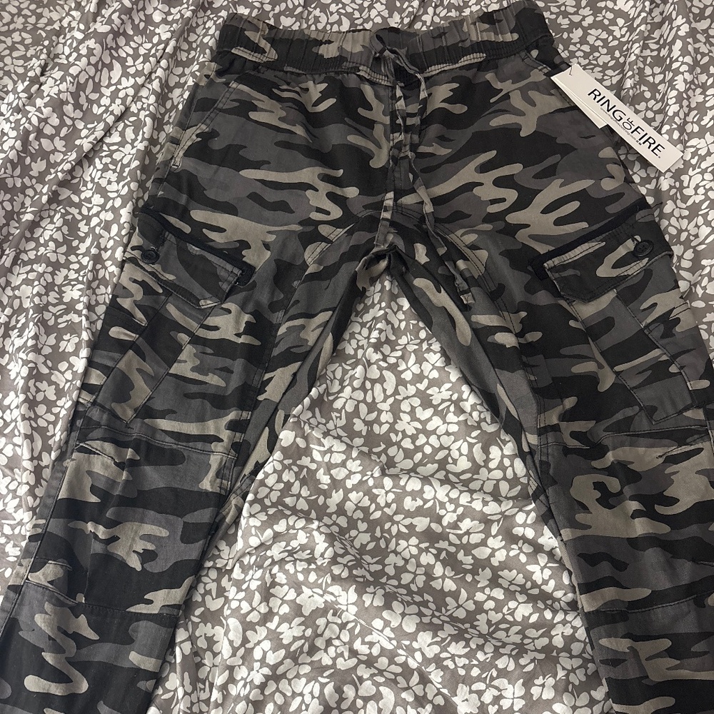 Camo cargo pants